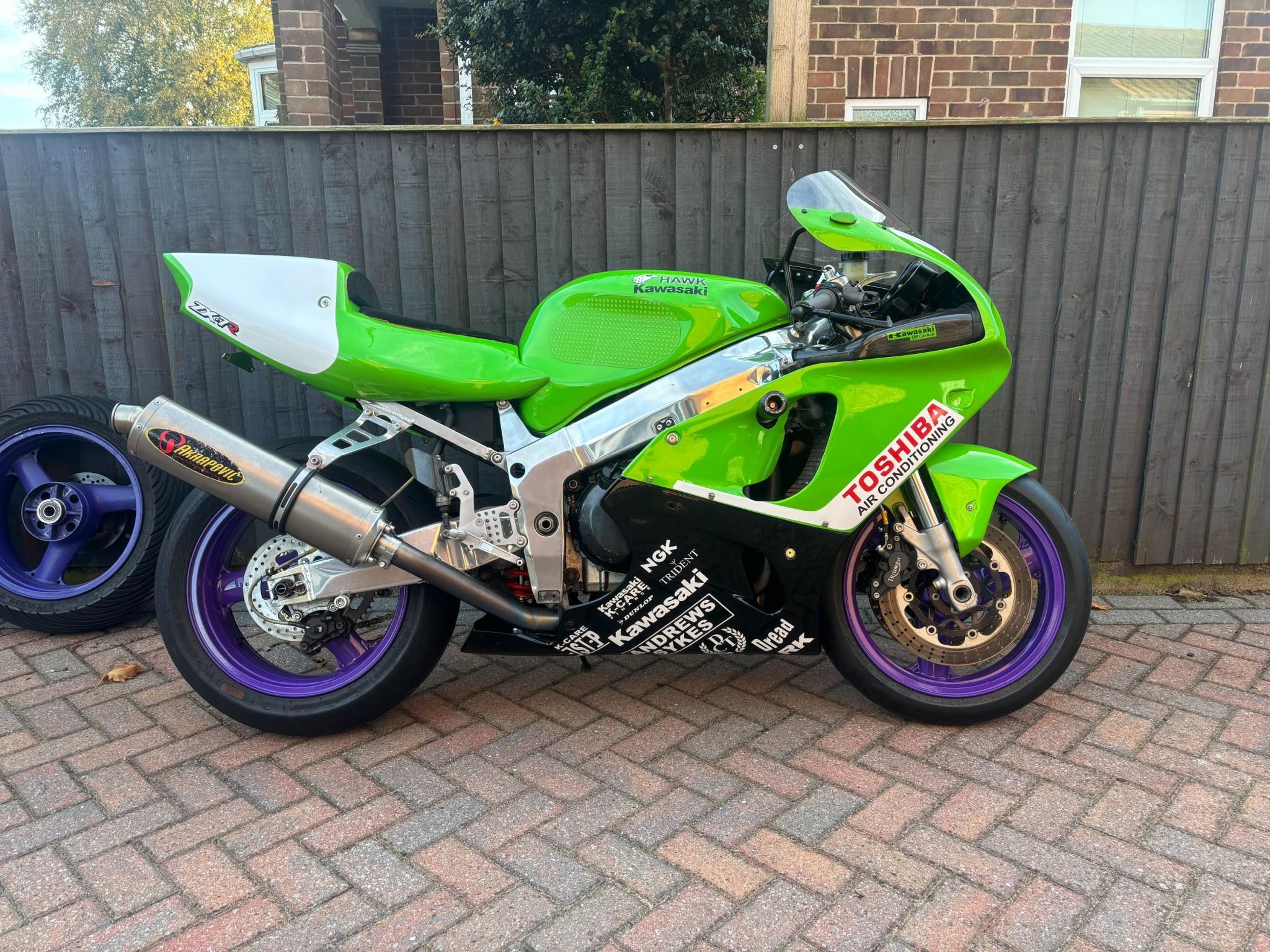 タリスカー NINJA ZX-25R SE/KRT EDITION（'20〜'22） GPスペック フル